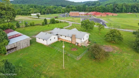 162 County Road 82 Athens TN 37303