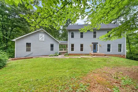 1945 Forest Cir, SW Cookeville TN 38506