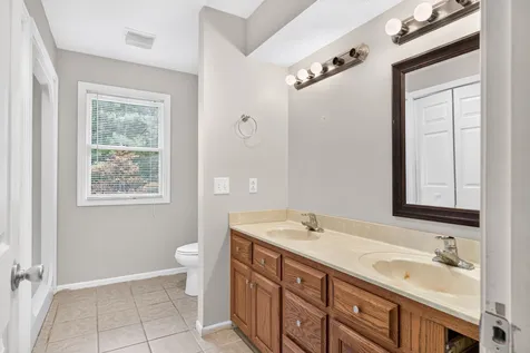 1945 Forest Cir, SW Cookeville TN 38506