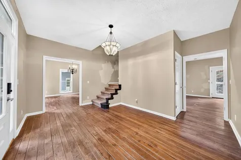 1945 Forest Cir, SW Cookeville TN 38506