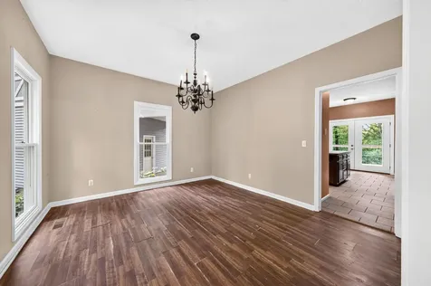1945 Forest Cir, SW Cookeville TN 38506