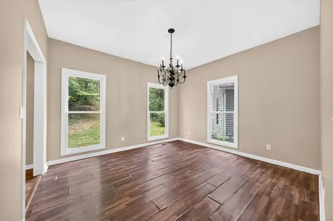 1945 Forest Cir, SW Cookeville TN 38506