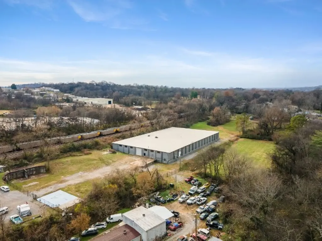 1080 S Beckett Street Columbia TN 38401
