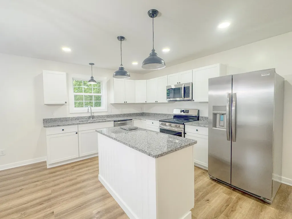 127 Foxall Street Hartsville TN 37074