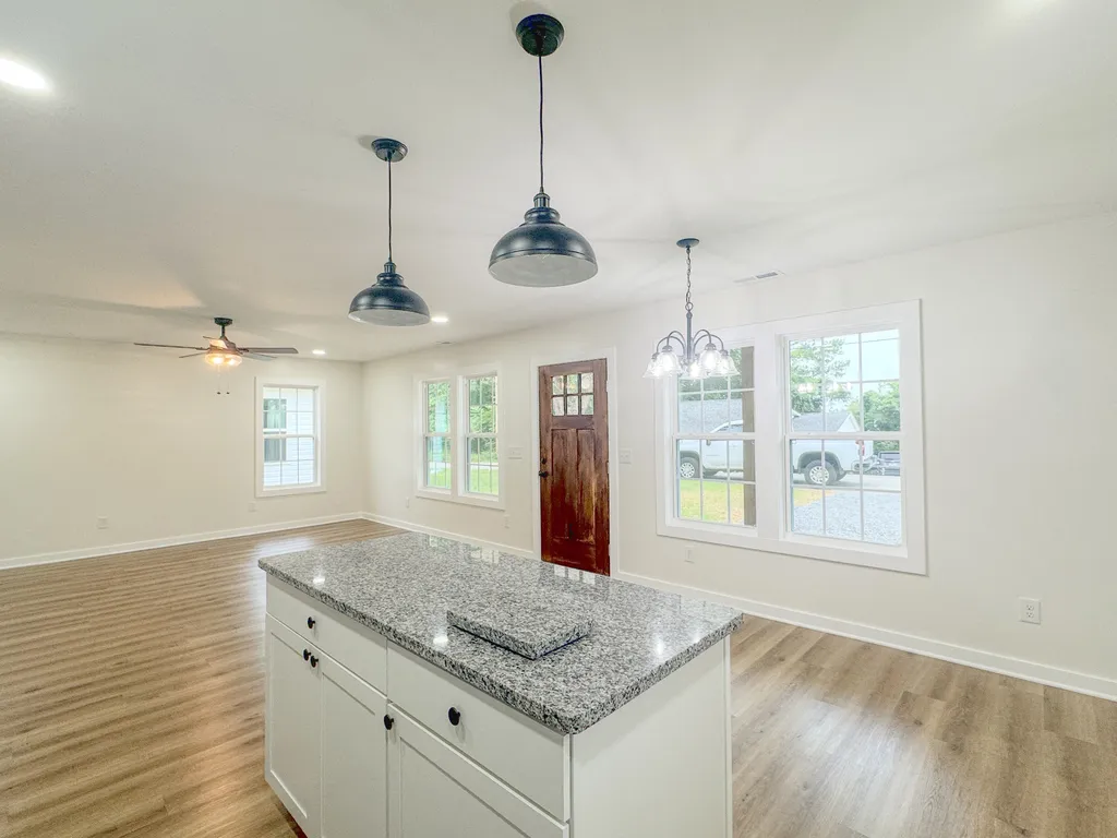 127 Foxall Street Hartsville TN 37074