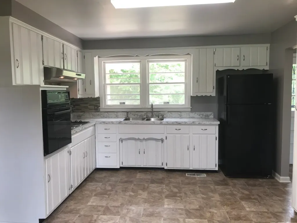 100 Talton Drive Clarksville TN 37040