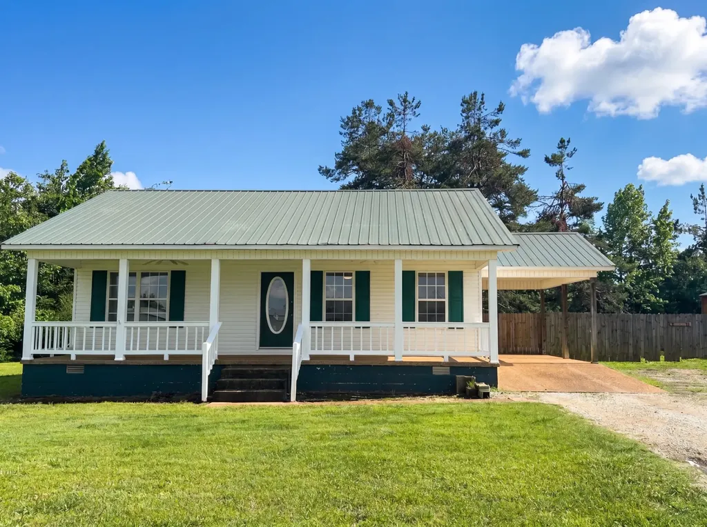 1040 Dodd Drive Savannah TN 38372
