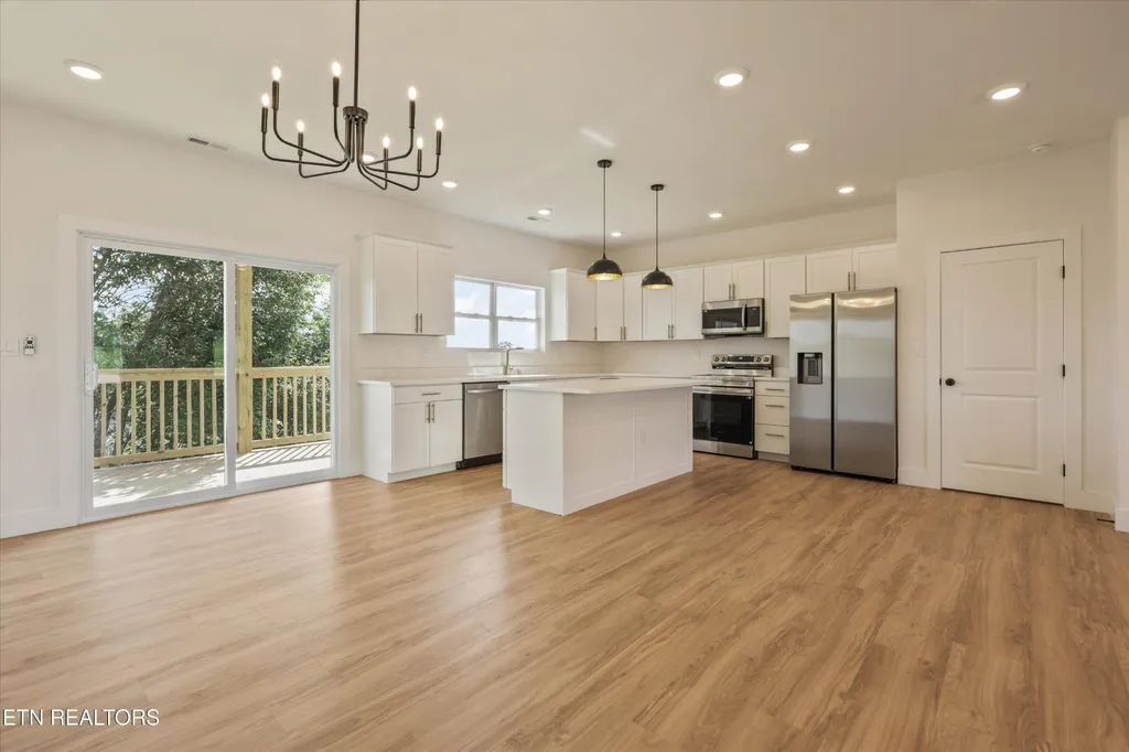 2335 Louisiana Court Seymour TN 37865