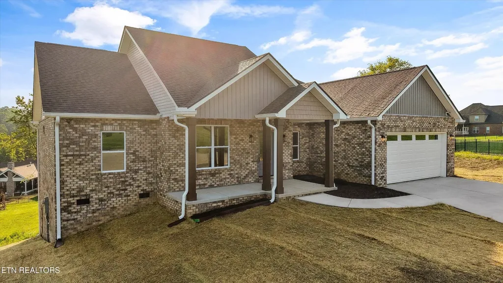 2335 Louisiana Court Seymour TN 37865