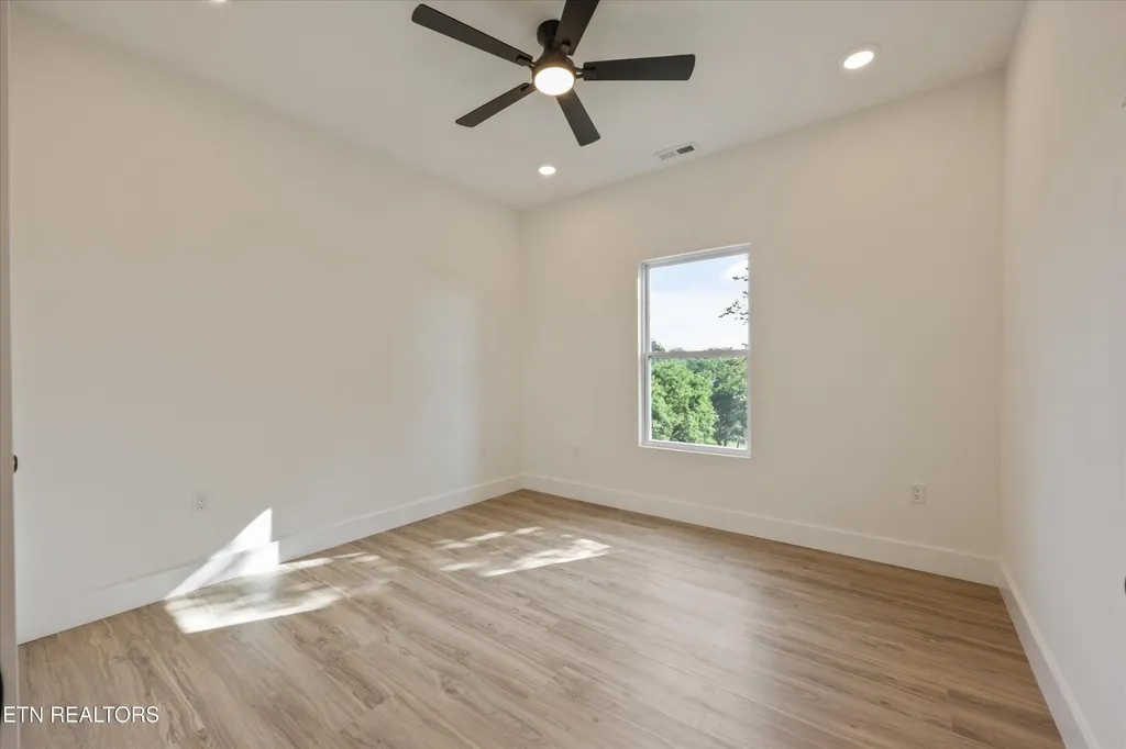 2335 Louisiana Court Seymour TN 37865
