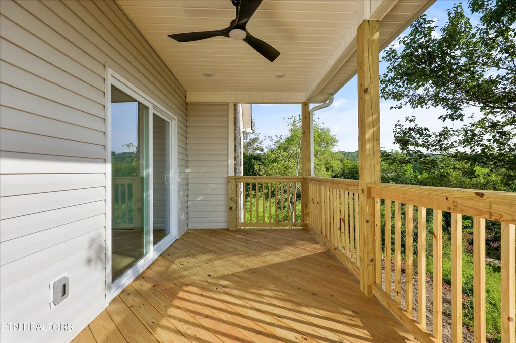2335 Louisiana Court Seymour TN 37865