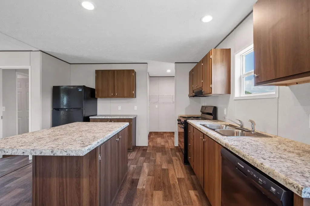 142 Meadow View Pikeville TN 37367