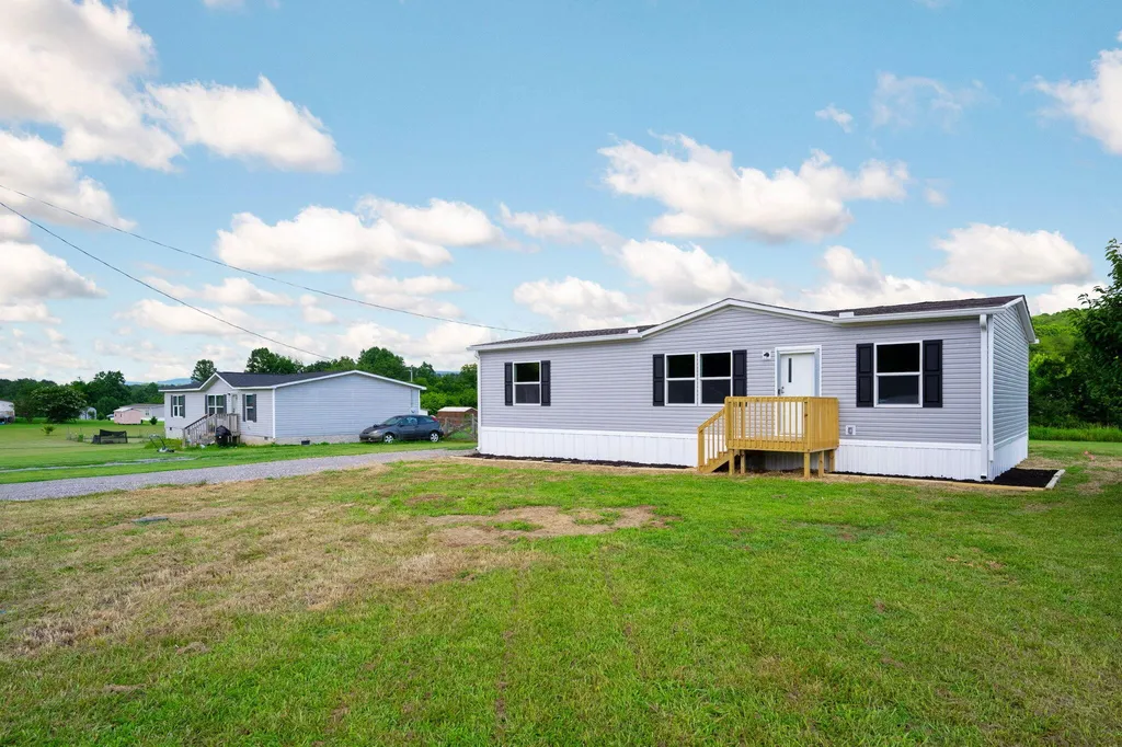 142 Meadow View Pikeville TN 37367