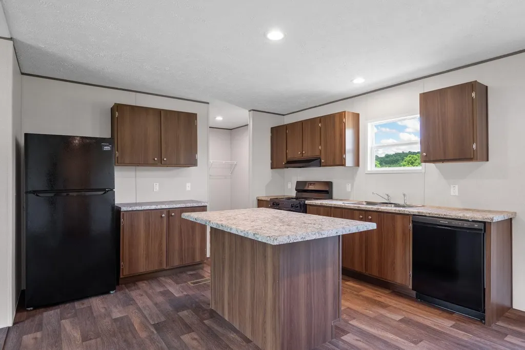142 Meadow View Pikeville TN 37367