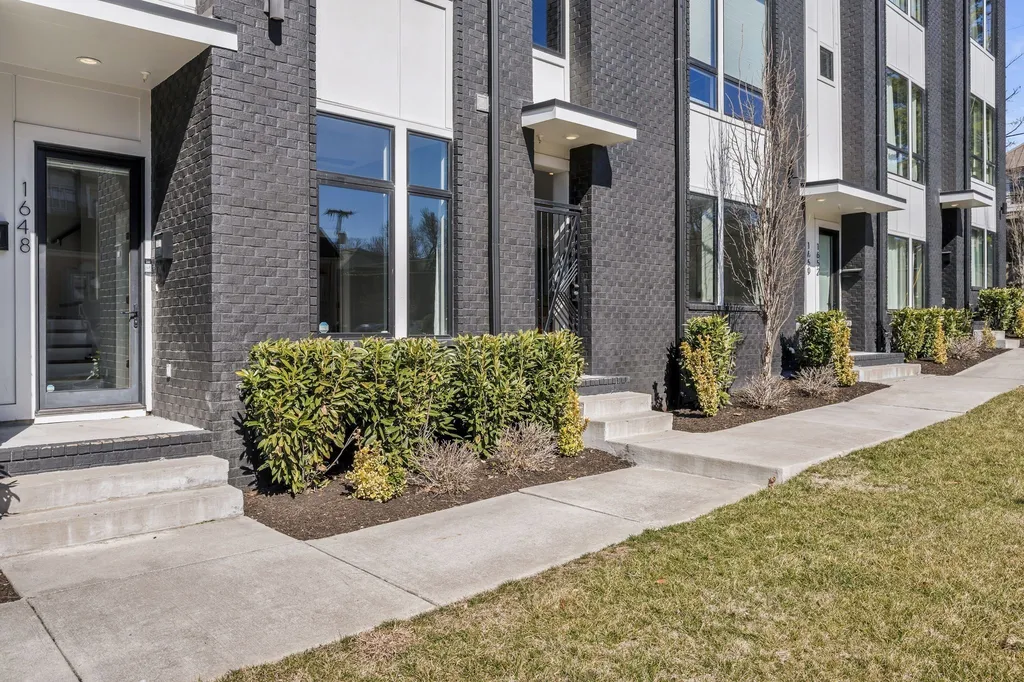 1648 19th Ave, S Nashville TN 37212