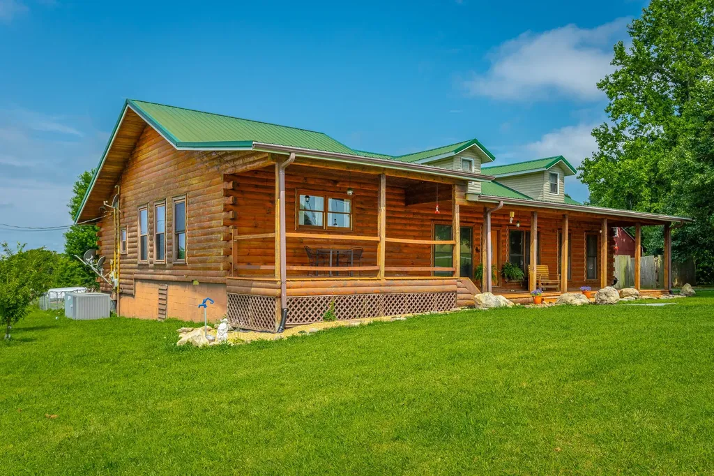 2195 Myers Road Pikeville TN 37367
