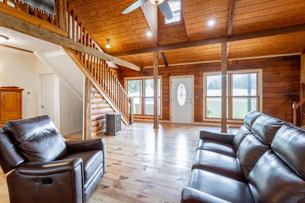 2195 Myers Road Pikeville TN 37367