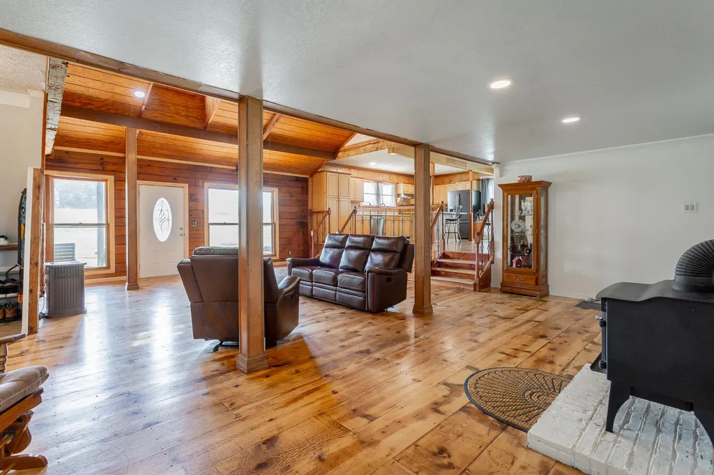 2195 Myers Road Pikeville TN 37367