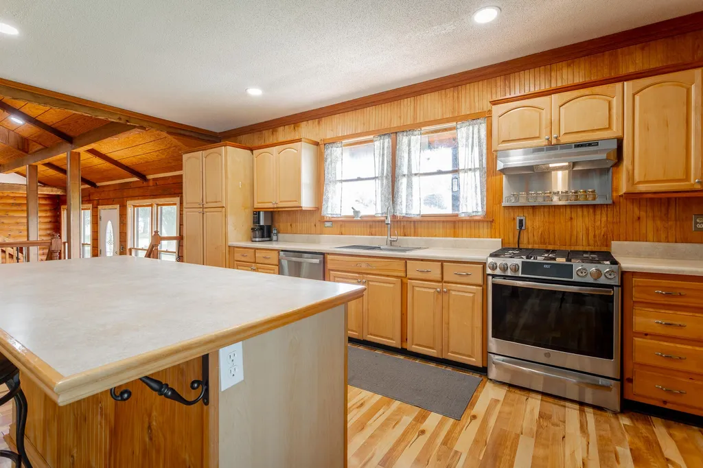 2195 Myers Road Pikeville TN 37367