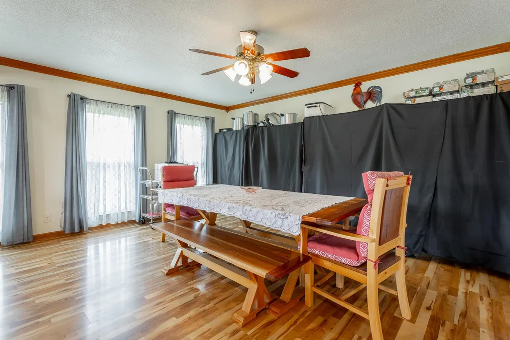 2195 Myers Road Pikeville TN 37367