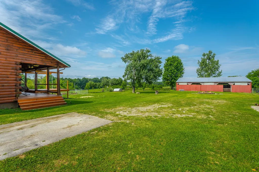 2195 Myers Road Pikeville TN 37367