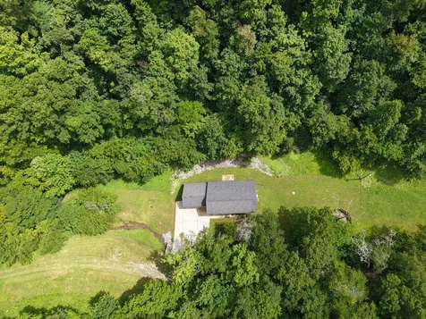1505 Dark Hollow Road Lafayette TN 37083
