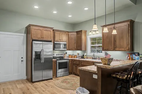 1505 Dark Hollow Road Lafayette TN 37083