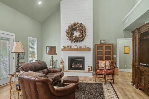 1505 Dark Hollow Road Lafayette TN 37083
