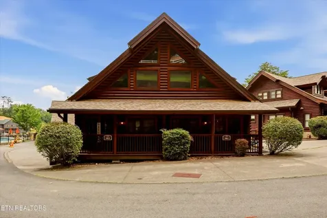 727 Golf View Boulevard Pigeon Forge TN 37863