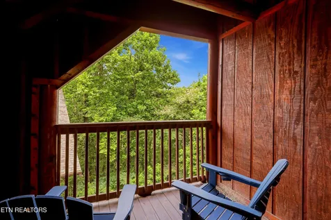727 Golf View Boulevard Pigeon Forge TN 37863