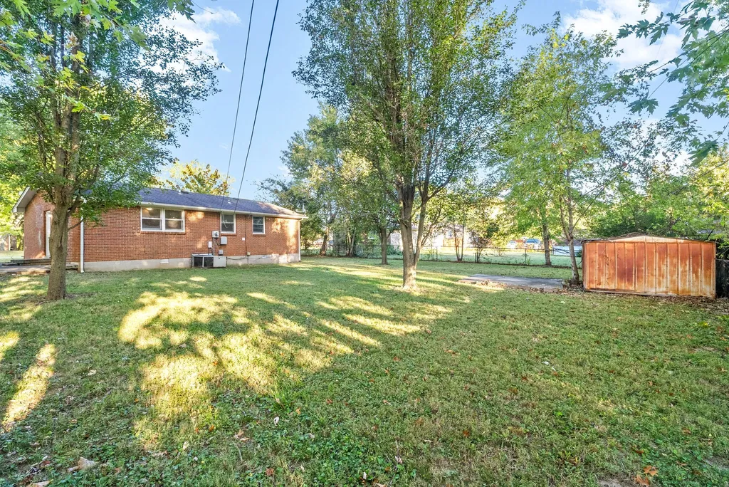 1509 Nichols Drive Clarksville TN 37042