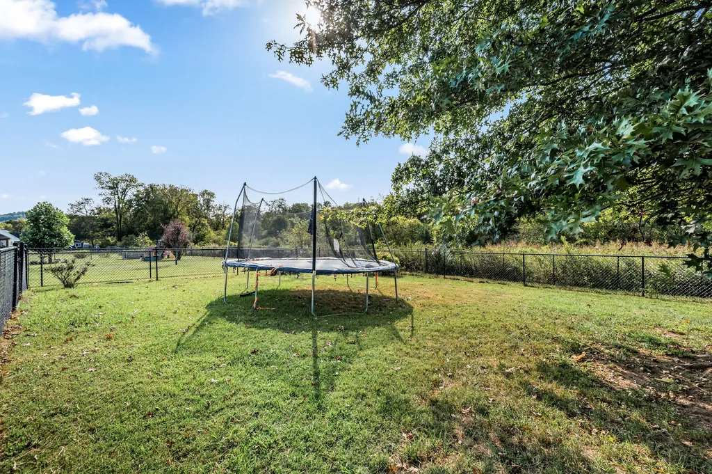 96 Auburn Hills Drive Woodbury TN 37190