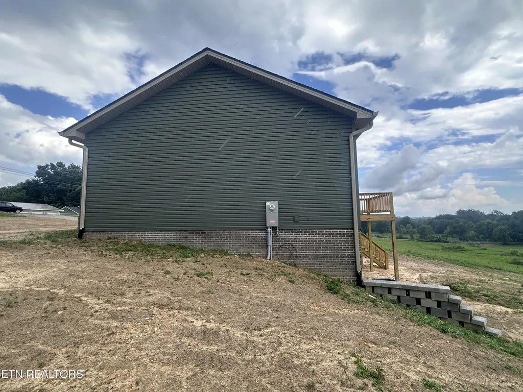 934 Allardt Highway Jamestown TN 38556