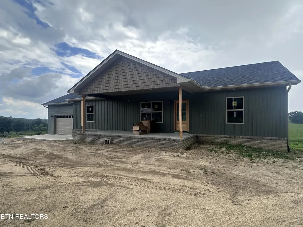 934 Allardt Highway Jamestown TN 38556