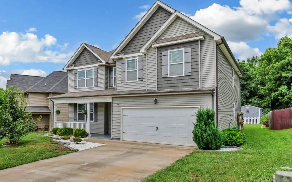 1209 Henry Place Boulevard Clarksville TN 37042