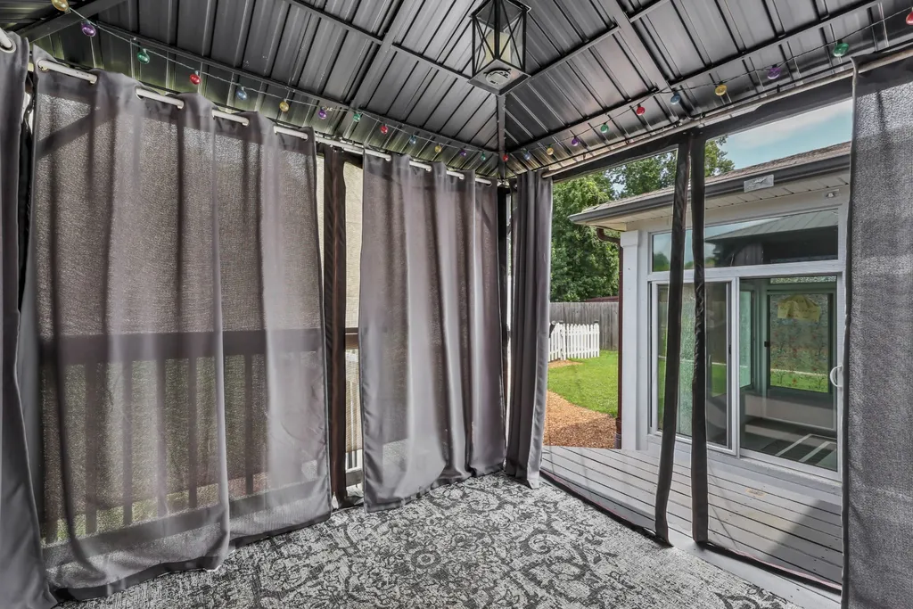 1209 Henry Place Boulevard Clarksville TN 37042