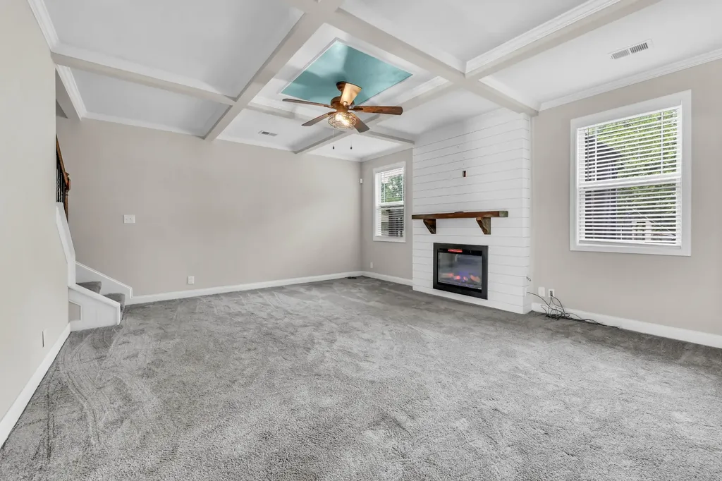 1209 Henry Place Boulevard Clarksville TN 37042