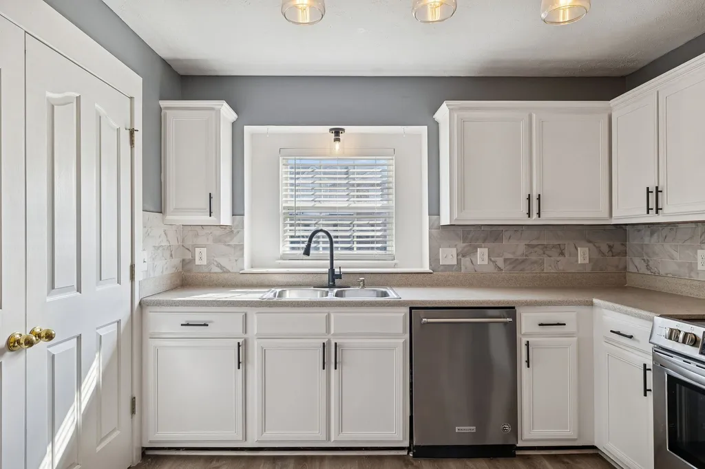 306 Arapaho Drive Murfreesboro TN 37128