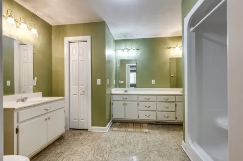 106 Parkwood Lane Hohenwald TN 38462