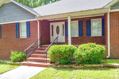 106 Parkwood Lane Hohenwald TN 38462
