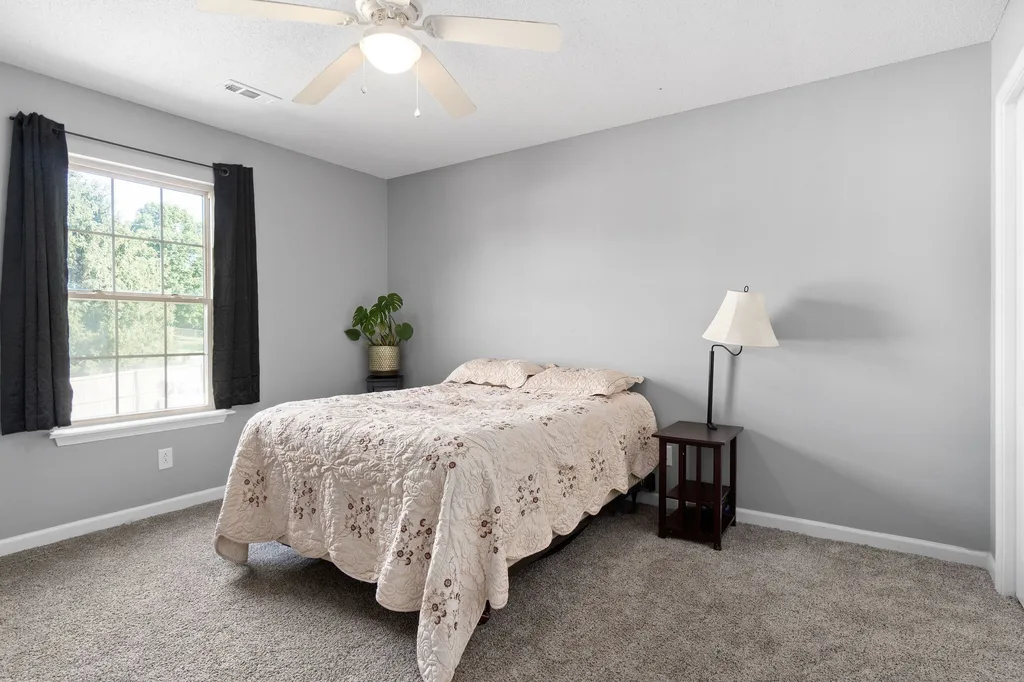 1898 Roscoe Drive Clarksville TN 37042