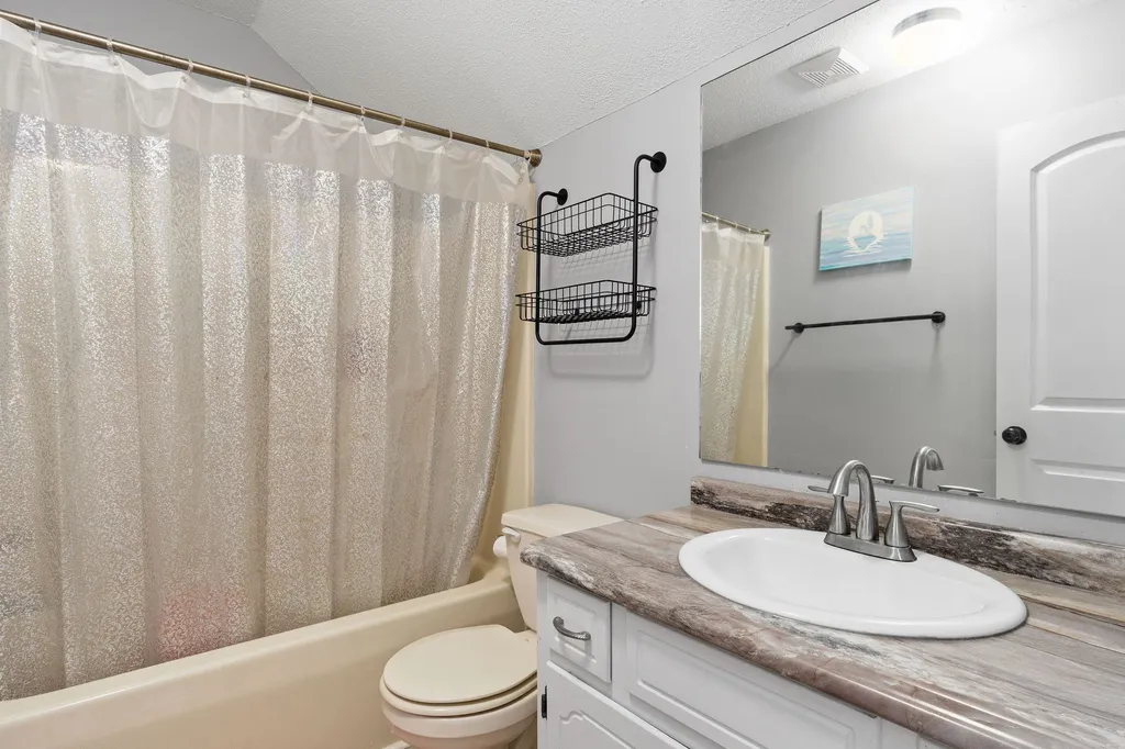 1898 Roscoe Drive Clarksville TN 37042