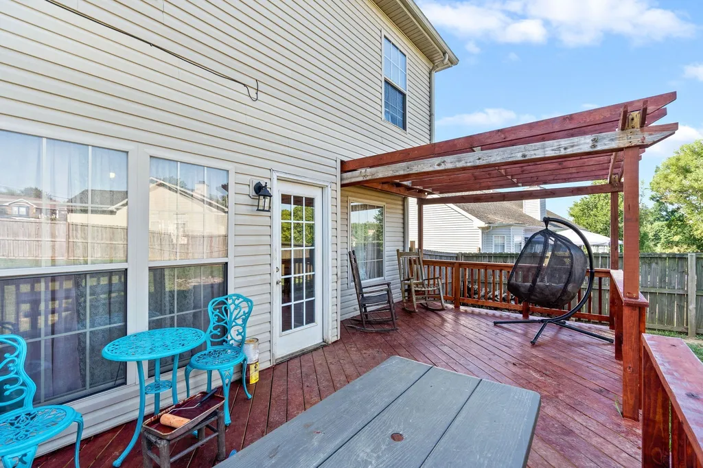 1898 Roscoe Drive Clarksville TN 37042