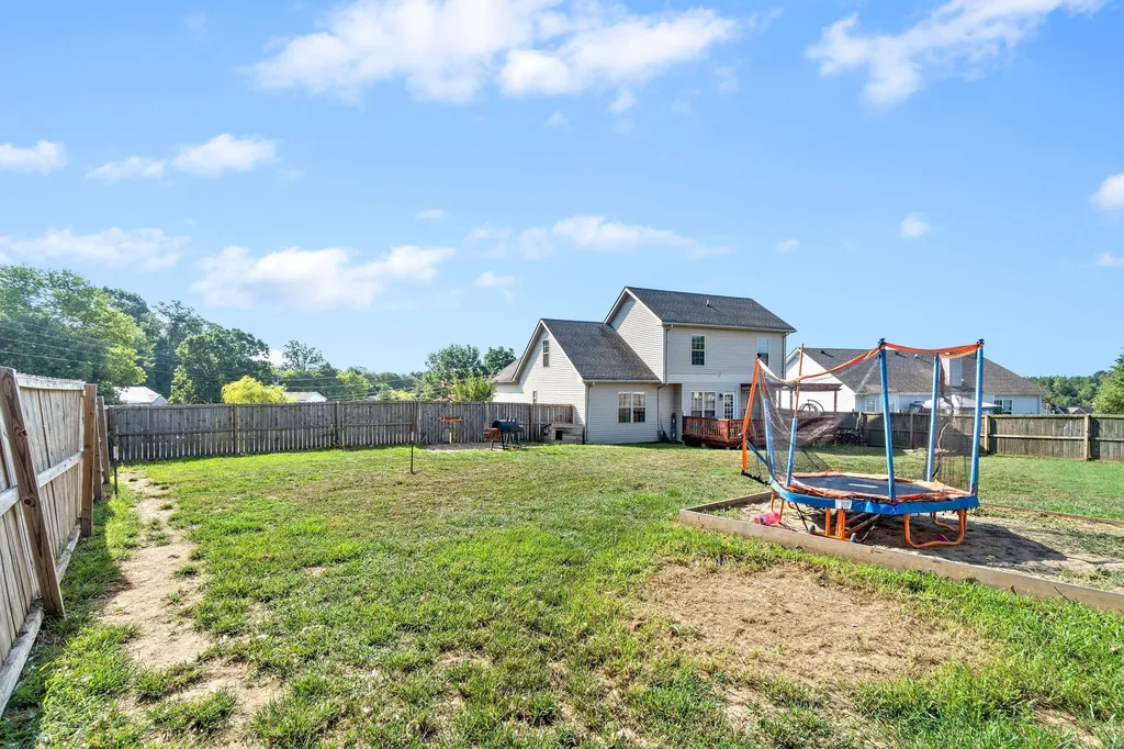 1898 Roscoe Drive Clarksville TN 37042
