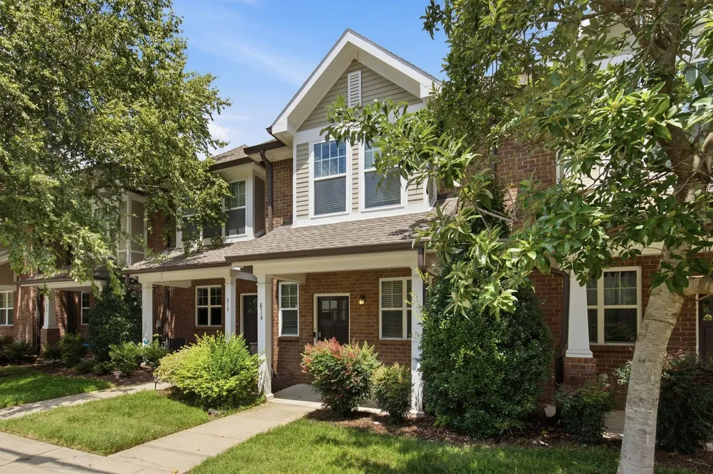 816 Hillview Heights Nashville TN 37204