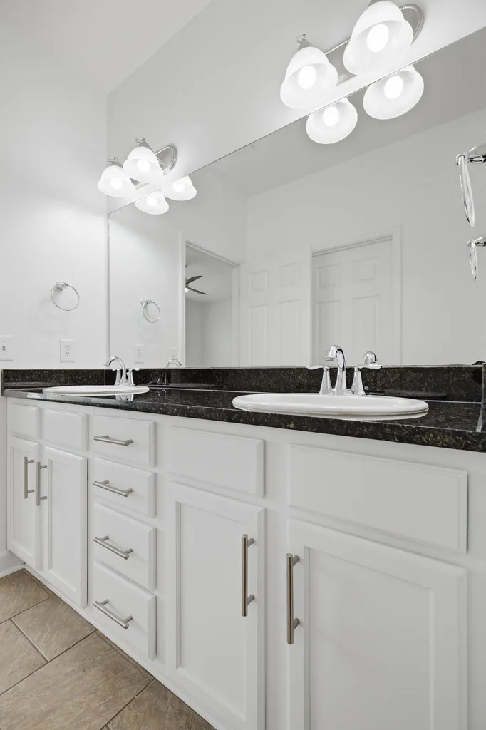 816 Hillview Heights Nashville TN 37204