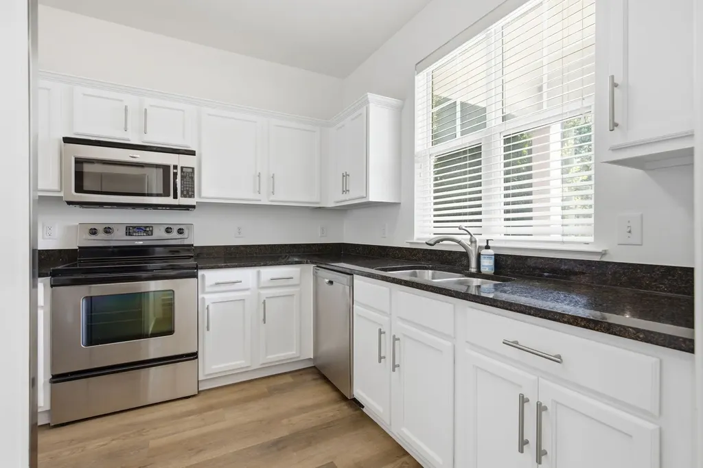 816 Hillview Heights Nashville TN 37204