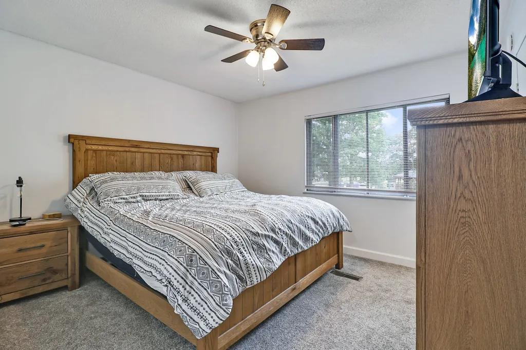 12 Wilshire Heights Drive Crossville TN 38558