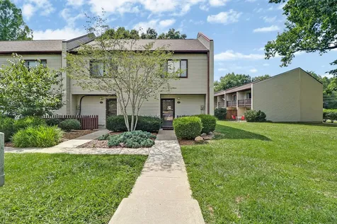 12 Wilshire Heights Drive Crossville TN 38558