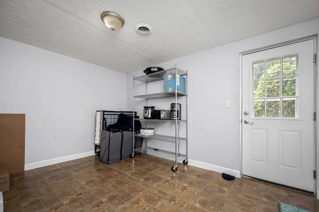 1019 Lawndale Drive Murfreesboro TN 37129